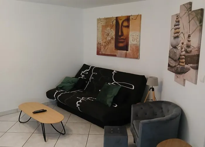 Chez Raphael